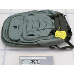 Deuter Attack 14 SL - Protektor-Bike-Rucksack -Geschäft Im Freien deuter attack 14 sl protektor bike rucksack de 3210021 3526 0 13