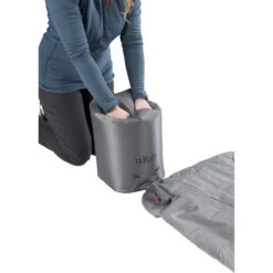 Rab Stratosphere 4 - Isolierte Schlafmatte -Geschäft Im Freien rab stratosphere 4 schlafmatte qma 05 grh reg 5