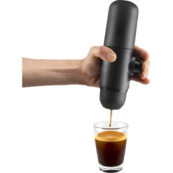 WACACO Minipresso - Espresso Maker -Geschäft Im Freien wacaco minipresso espresso maker grey wac 1081 5